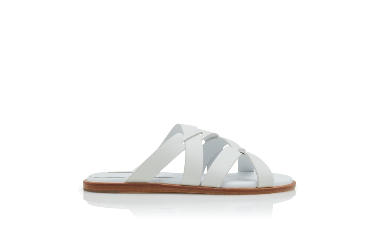 Weiße Kalbsleder-Crossover-Flat-Sandalen