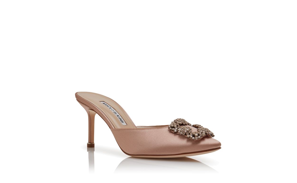 Beige Satin-Steppschuhe mit Juwel-Schnalle
