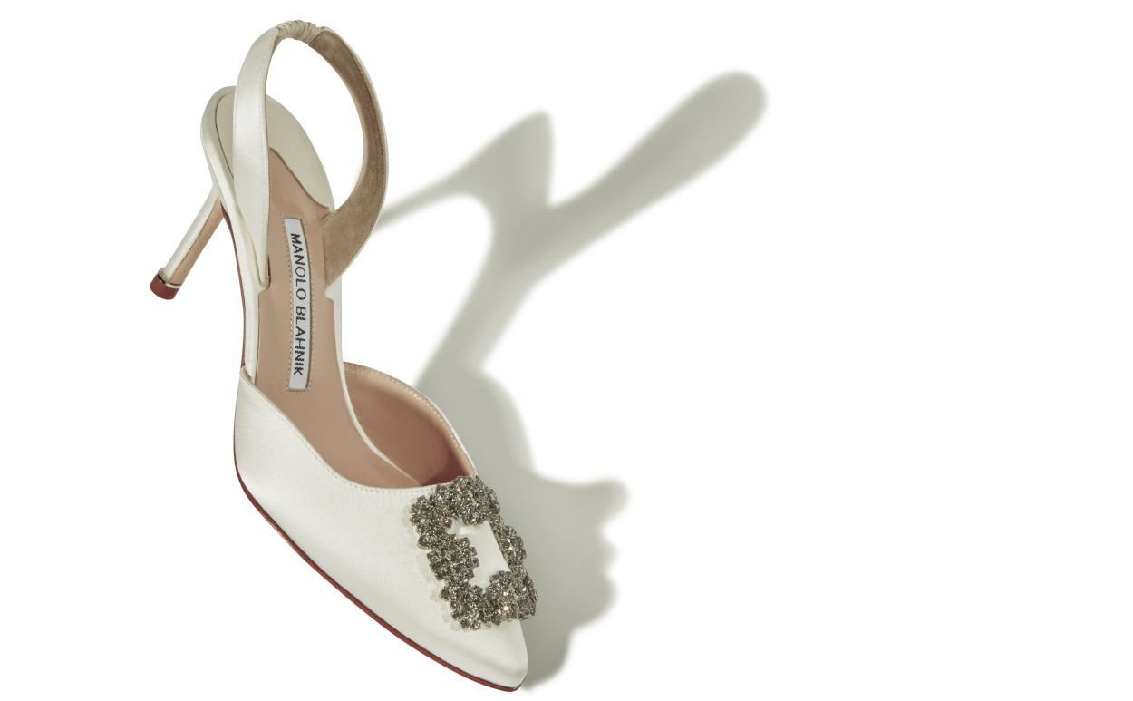 Weiße Satin-Edelstein-Schnürpumps