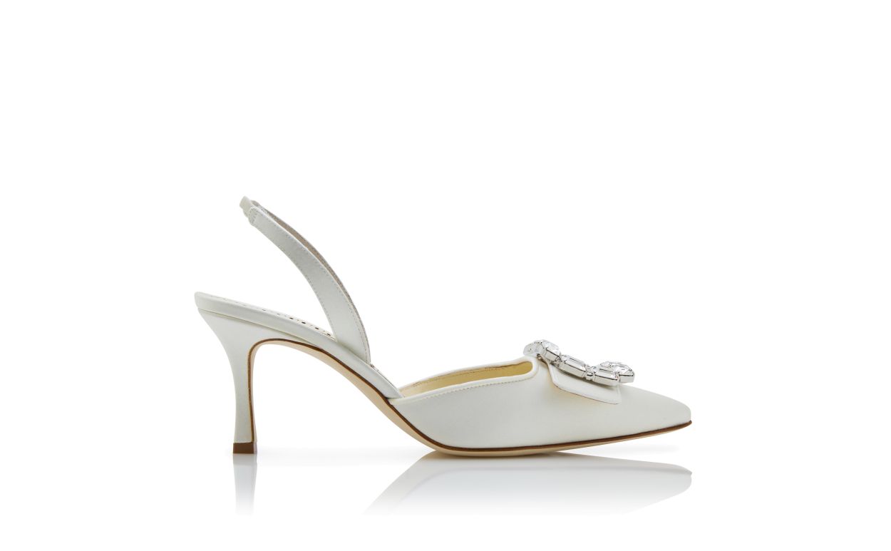 Cremfarbene Satin-Kristall-Schnürschuhe