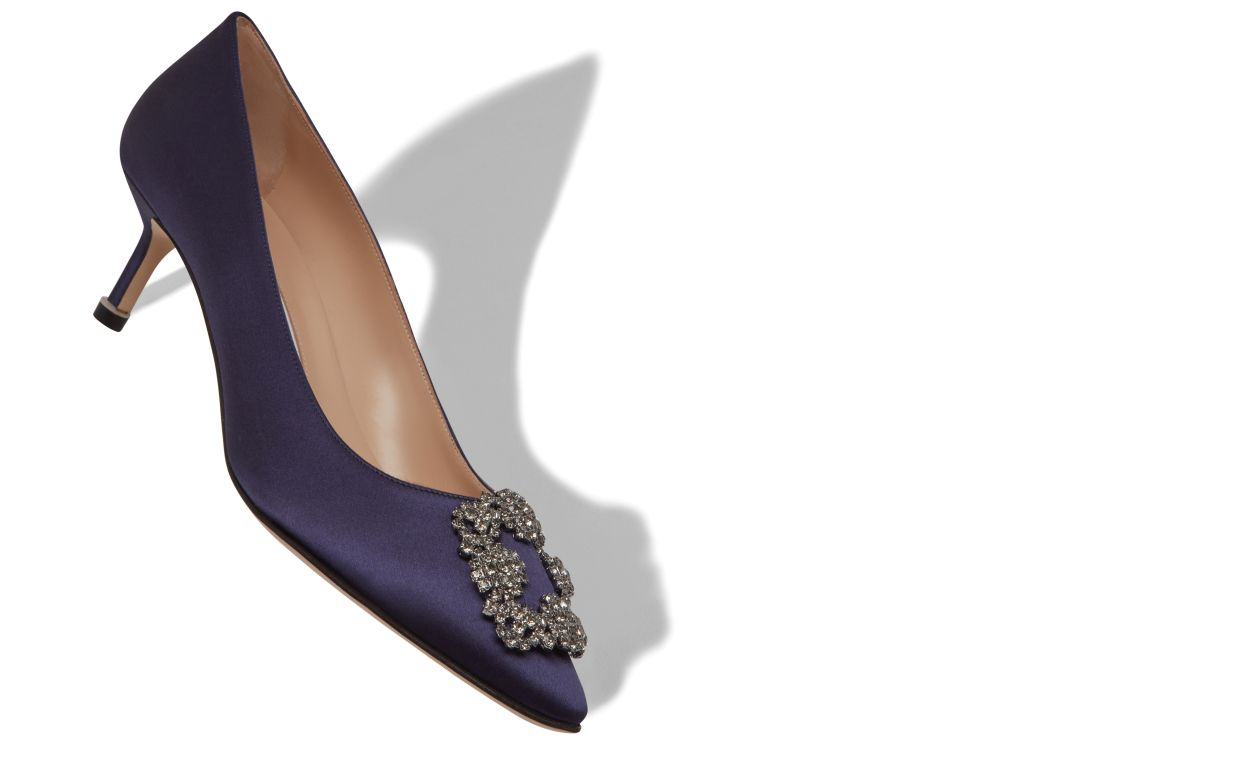 Dunkelblaue Satin-Perlen-Schnalle-Pumps