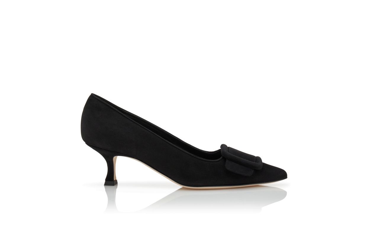 Schwarze Wildleder-Pumps mit Schnallen-Detail