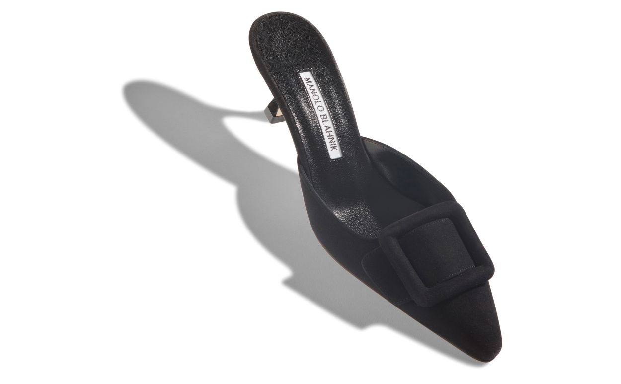 Schwarze Wildleder-Kleidchen-Sandalen
