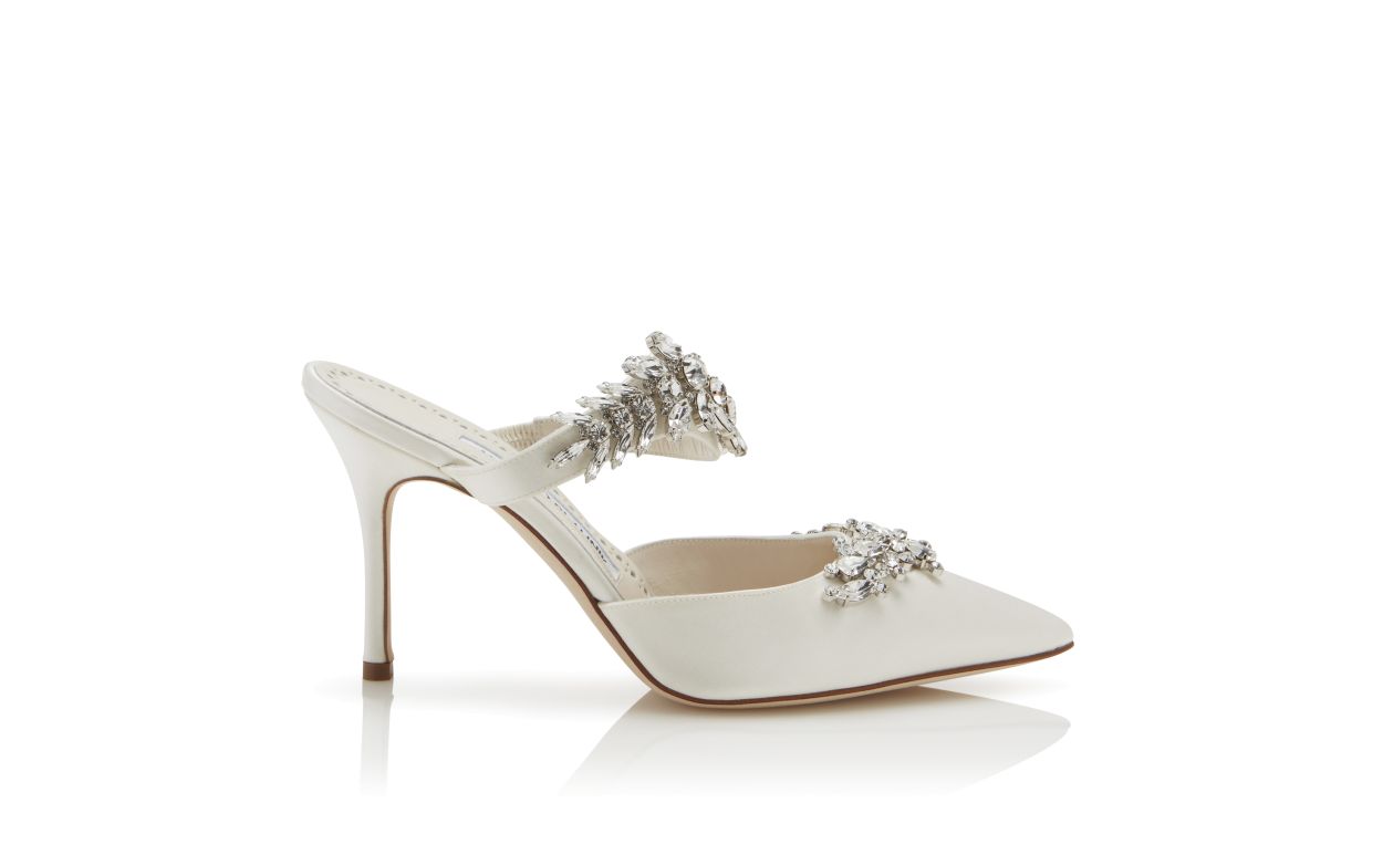 Off-Weiß Satin Kristallverzierte Mules