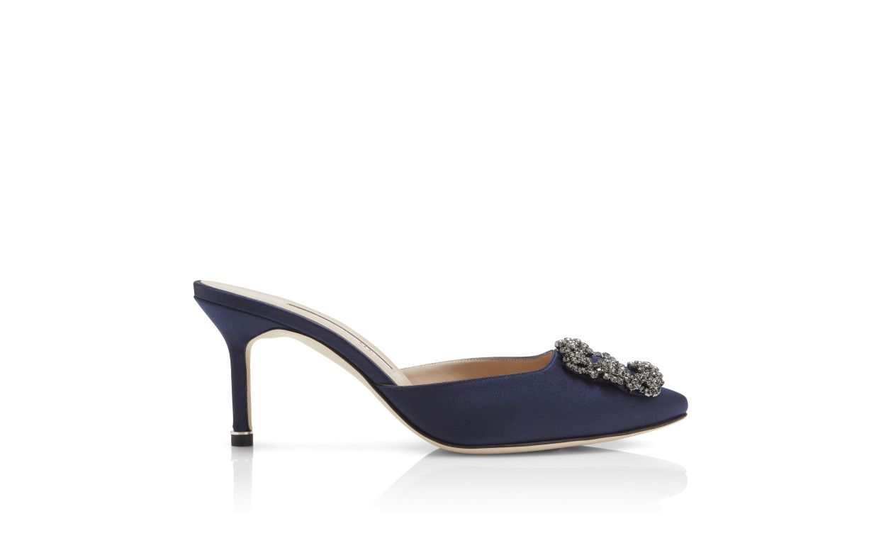 Dunkelblaue Satin-Perlen-Schnalle-Mules