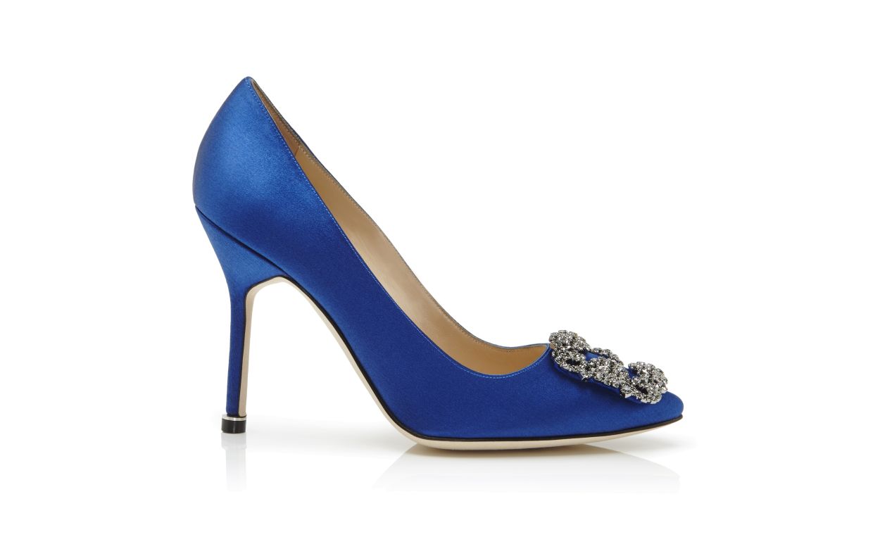 Blaue Satin-Perlen-Schnallen-Pumps