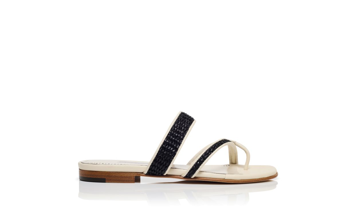 Cremfarbene Raffia-Flat-Sandalen
