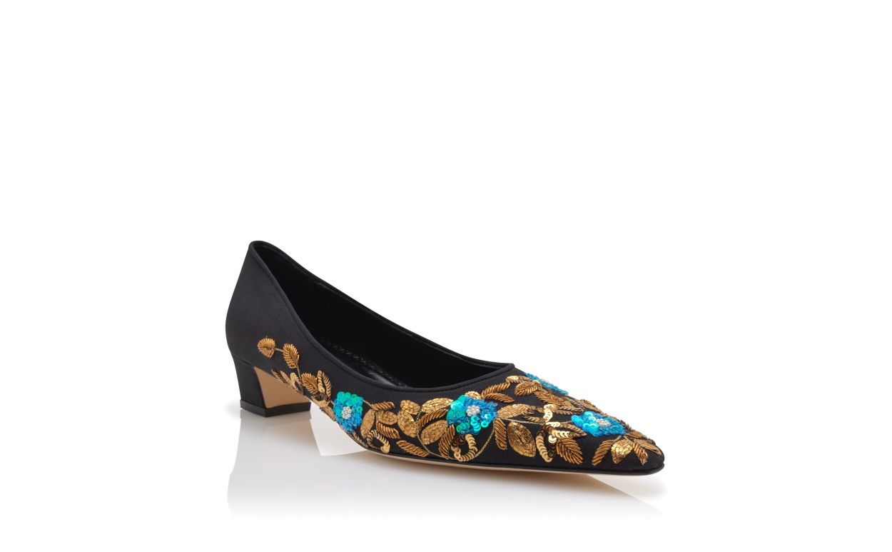 Schwarze Crepe de Chine bestickte Pumps