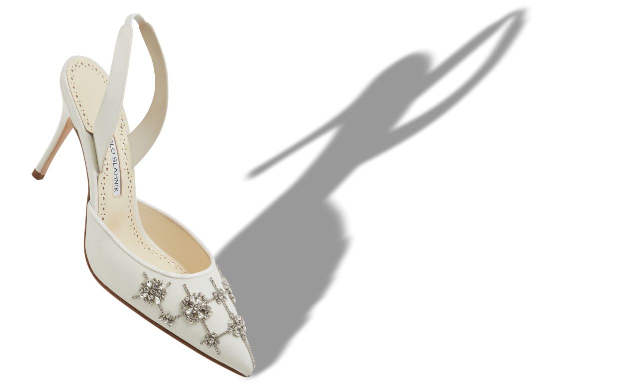 Creme Crepe-de-Chine-Slingback-Pumps