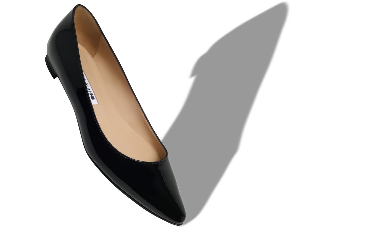 Schwarze Glattleder-Pumps mit spitzem Zehenbereich
