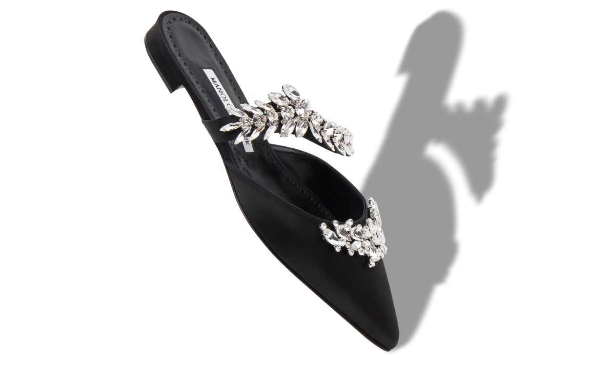 Schwarze Satin-Strass-Besetzte Slipper