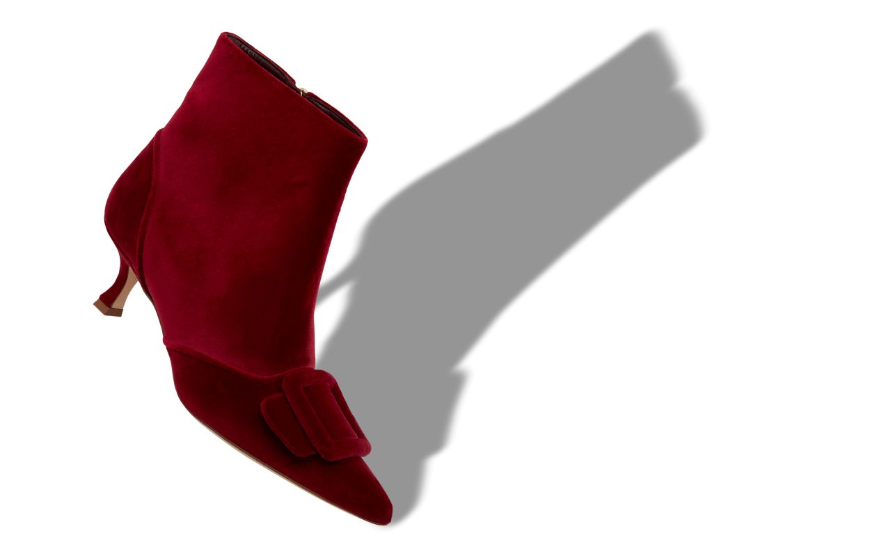 Rote Samt-Schnürstiefel mit Schnallen-Details