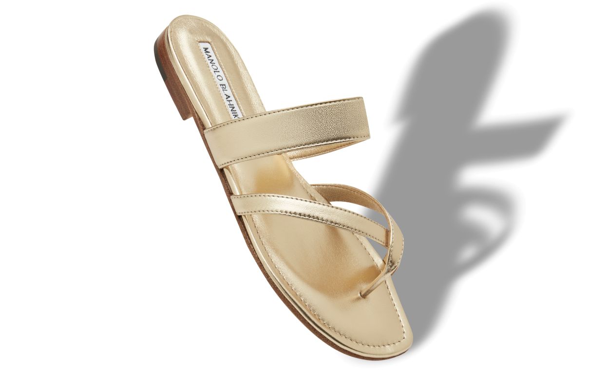Gold Nappa-Ledersandalen mit flacher Sohle