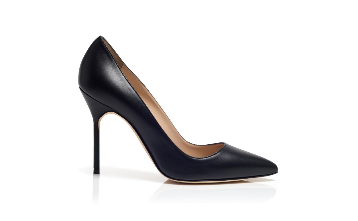 Schwarze Nappa-Leder-Pumps mit spitzem Absatz