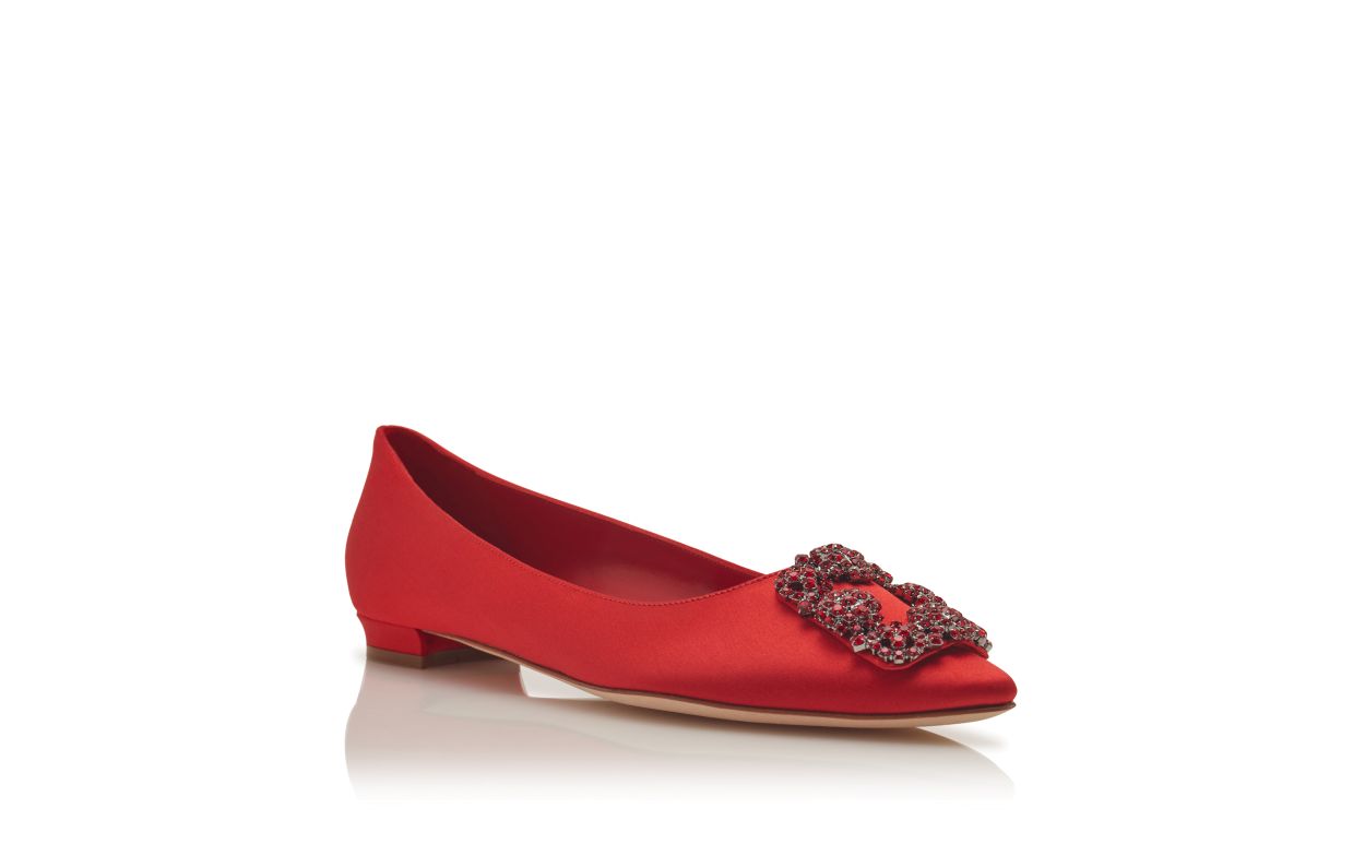 Rote Satin-Perlen-Schnalle-Pumps