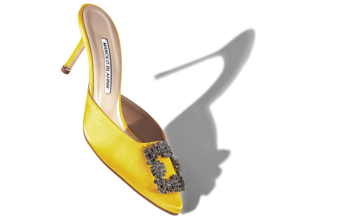 Gelbe Satin-Edelstein-Schnalle-Mules